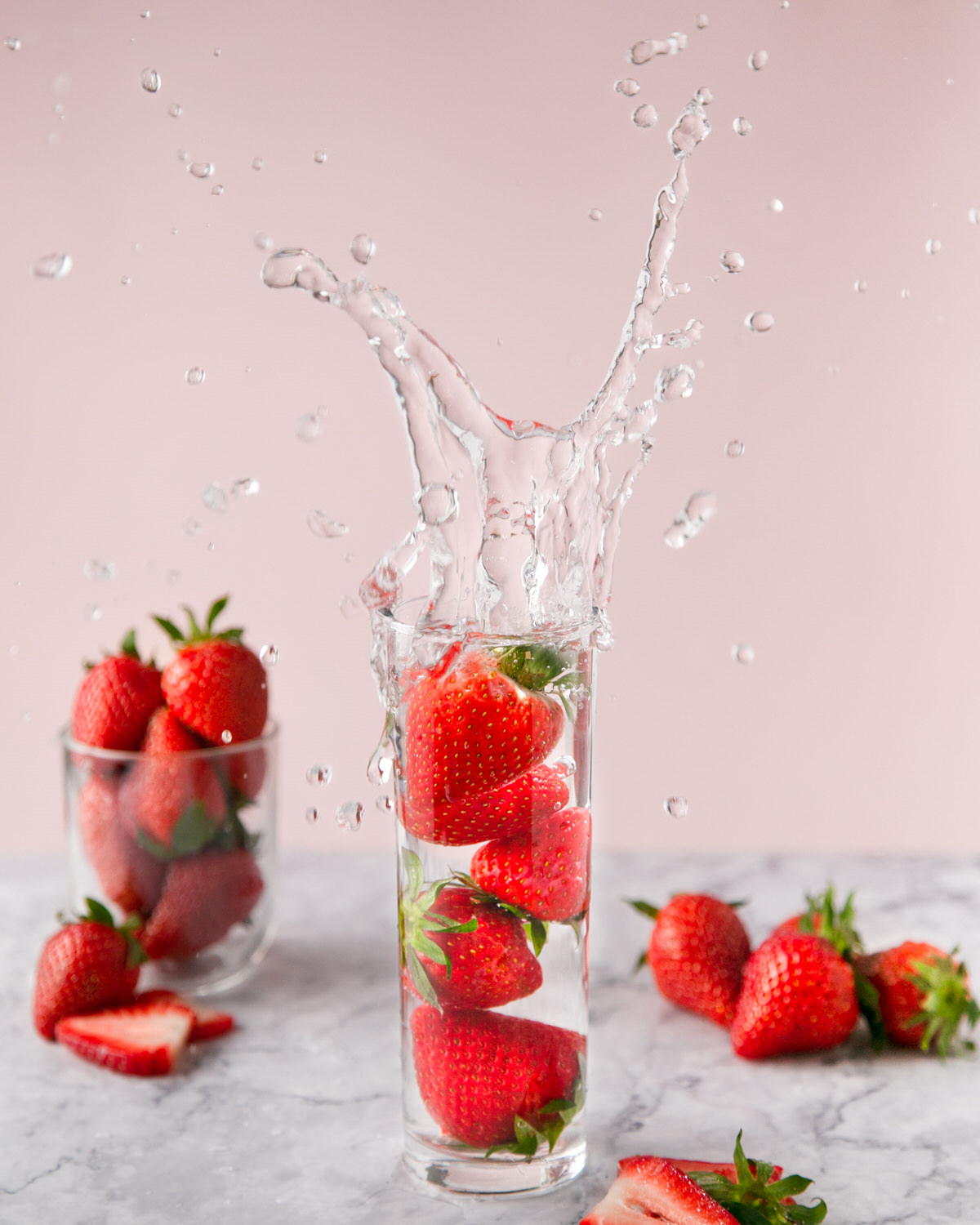 bebida de fresas con splash VELASPRO